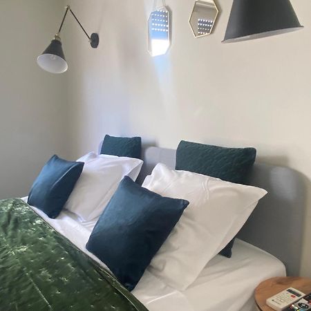 5 Rooms Афіни Екстер'єр фото