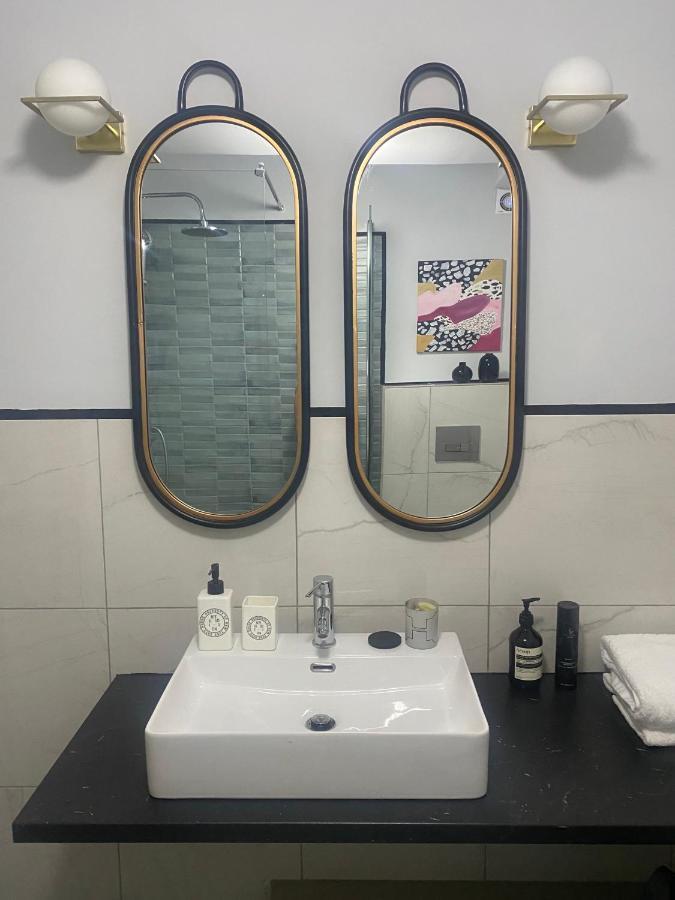 5 Rooms Афіни Екстер'єр фото