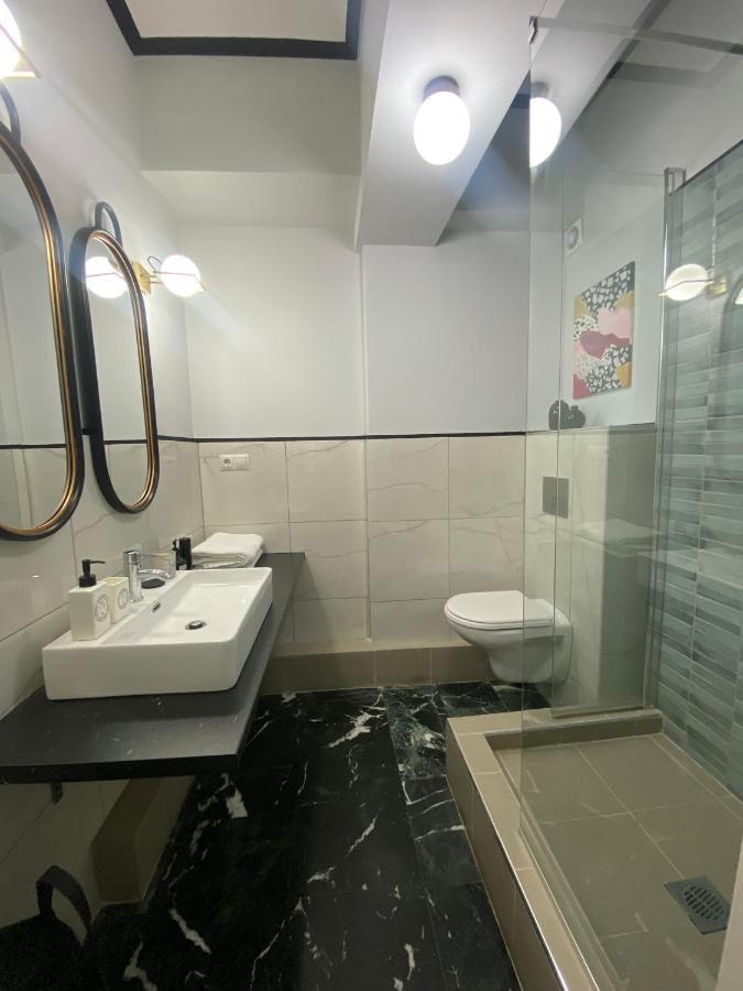 5 Rooms Афіни Екстер'єр фото